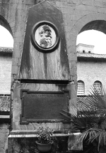 Posizione Pincetto Vecchio: muro di cinta