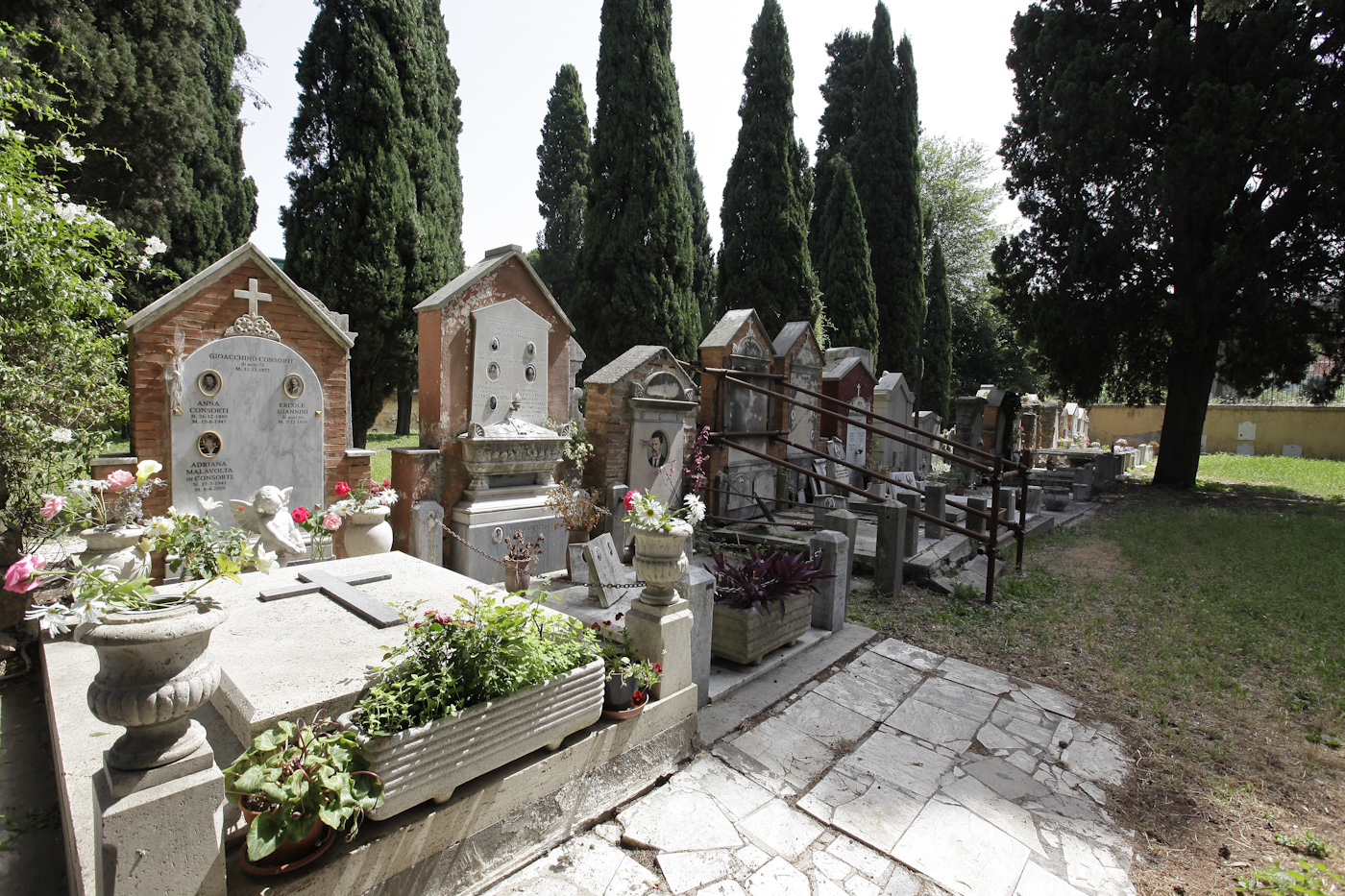 Parish Cemetery - S. Maria del Carmine Cemetery